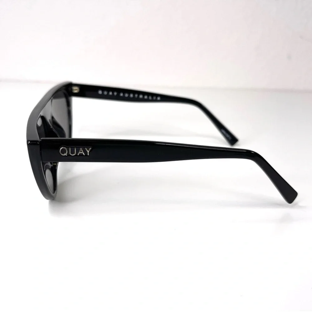 QUAY AUSTRALIA Run Away NEW Black Cat Eye Sunglasses NEW